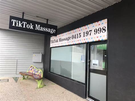 tiktok massage carina